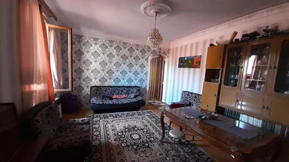 Rachvela'S Guest House Borjomi Bagian luar foto
