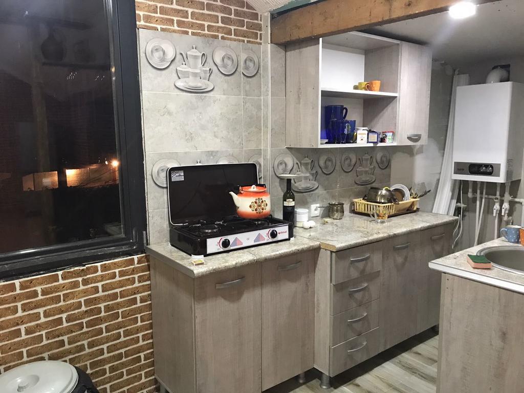 Rachvela'S Guest House Borjomi Bagian luar foto
